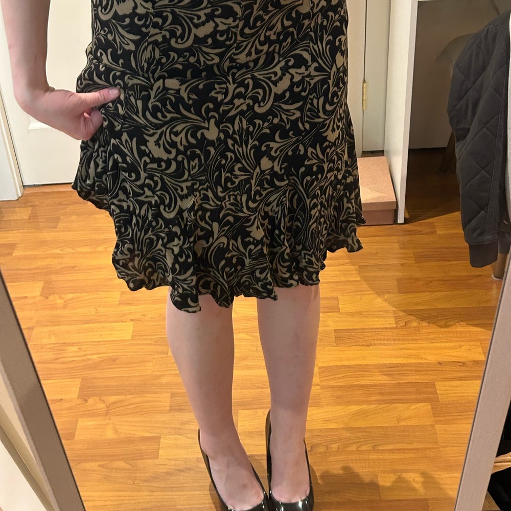Vintage Joans New York- Black and Beige Floral Ruffle Hem Skirt